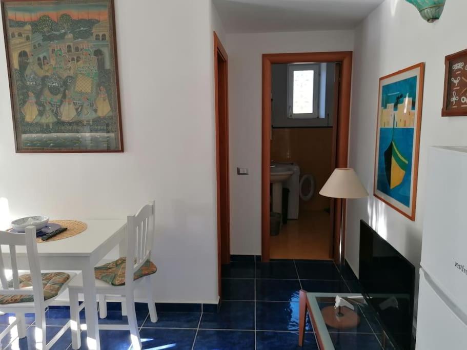 Grazioso Appartamento A Ischia Zona Pilastri Εξωτερικό φωτογραφία