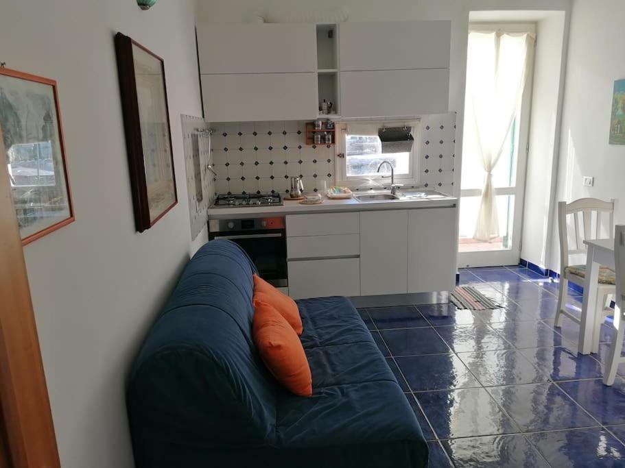 Grazioso Appartamento A Ischia Zona Pilastri Εξωτερικό φωτογραφία